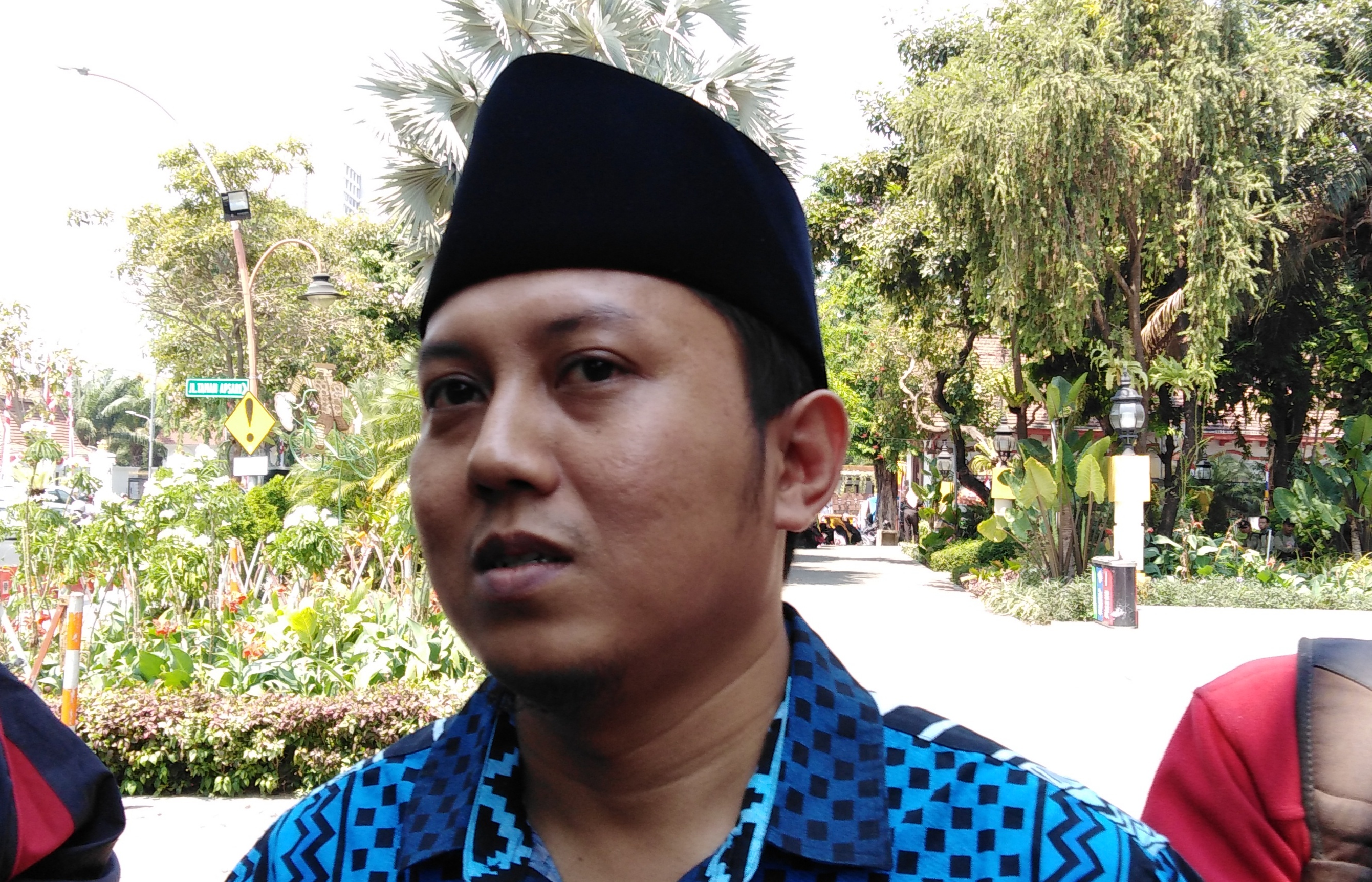Wasekjen Rijalul Ansor Pusat, Muhammad Maftuh pun geram dengan pernyataan Dhani, Minggu, 26 Agustus 2018. (Foto: Farid/ngopibareng.id) 