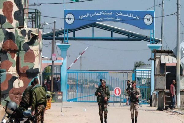 Sejumlah personel militer berjaga di perbatasan Erez-Gaza. Foto : dok/Antara