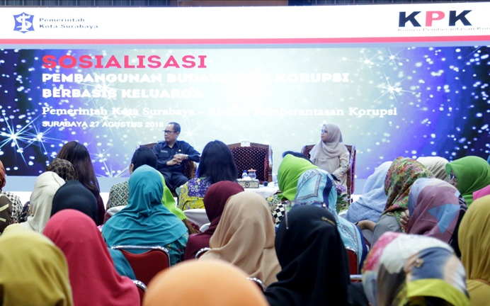 Sosialisasi program Saya Perempuan Anti Korupsi (SPAK), di Graha Sawunggaling, Surabaya, Senin, 27 Agustus 2018. (foto: farid/ngopibareng.id) 