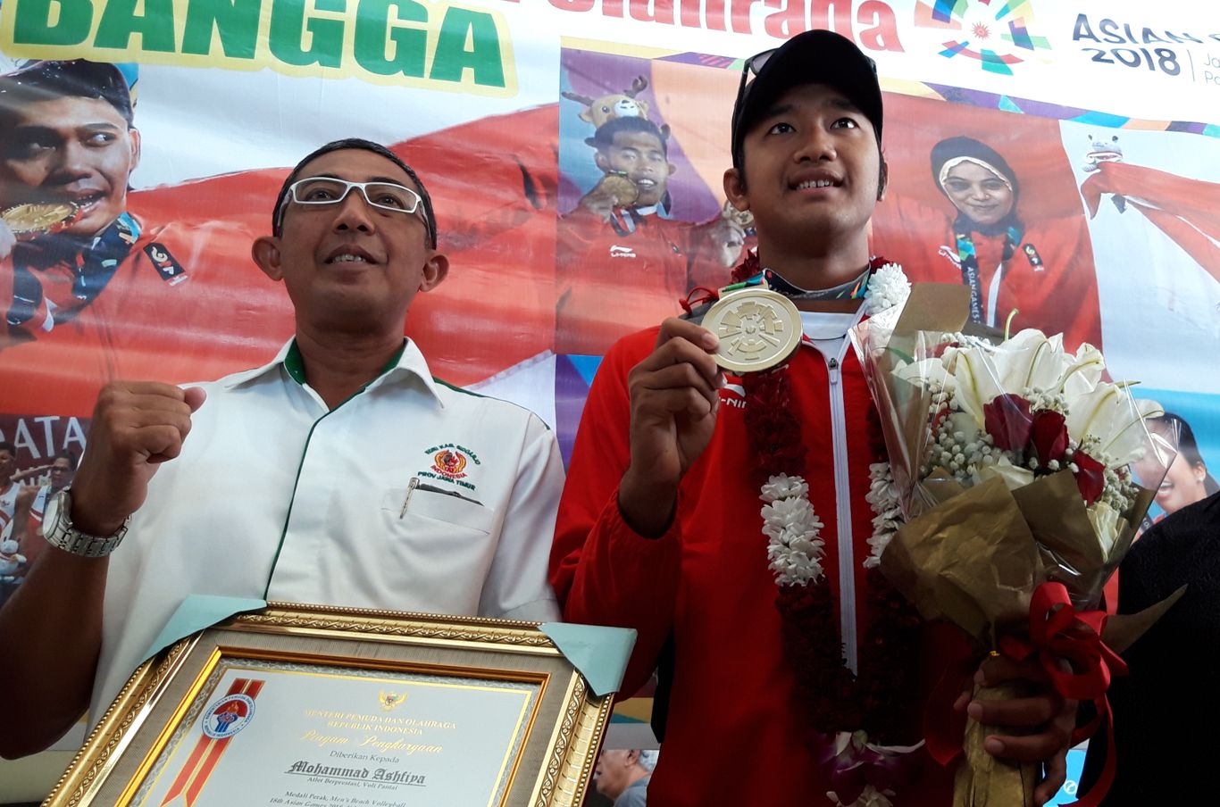 Mohammad Ashfiya atlet Voli Pantai yang meraih medali perak di Asian Games 2018. (foto: Haris/ngopibareng)