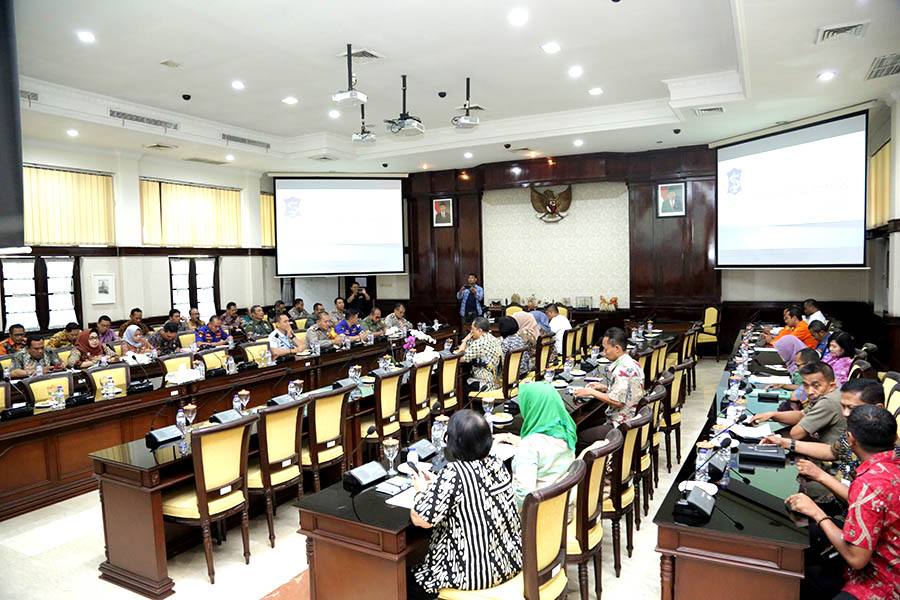 Rapat persiapan UCLG ASPAC di Balai Kota Surabaya, Jumat, 7 September 2018. (foto: farid/ngopibareng.id) 