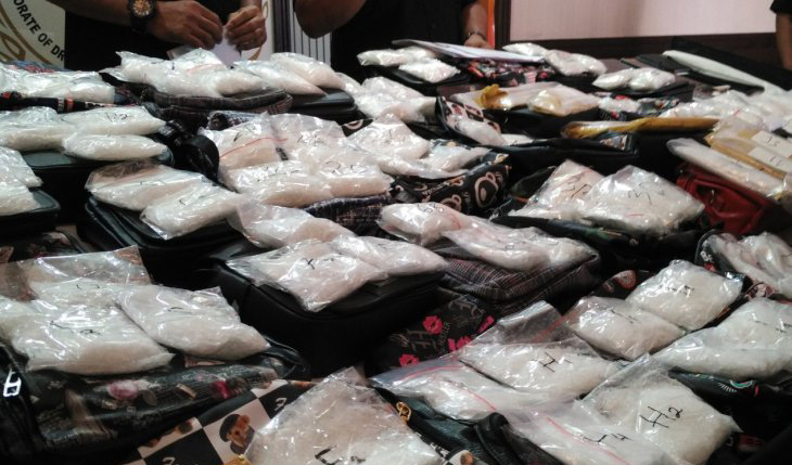  Sejumlah barang bukti narkotika jenis sabu yang disita Direktorat Tindak Pidana Narkoba Bareskrim Polri pada awal September 2018 dan dirilis di hadapan media di Jakarta, pada Jumat 7 September 2018. (Foto: Antara/Anita Permata Dewi)