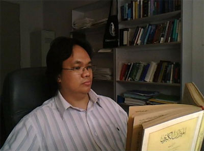 Prof Dr Nadirsyah Hosen, Guru Besar Fakultas Hukum di universitas di Australia. (foto: dok ngopibareng.id)