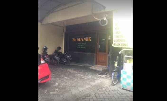 Panti pijat Bu Mamik yang berada di kawasan Bratang Surabaya. (Foto: Istimewa)