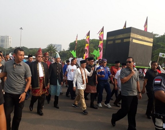 Susilo Bambang Yudhoyono ketika mengikuti kampanye damai. Foto: republika.com