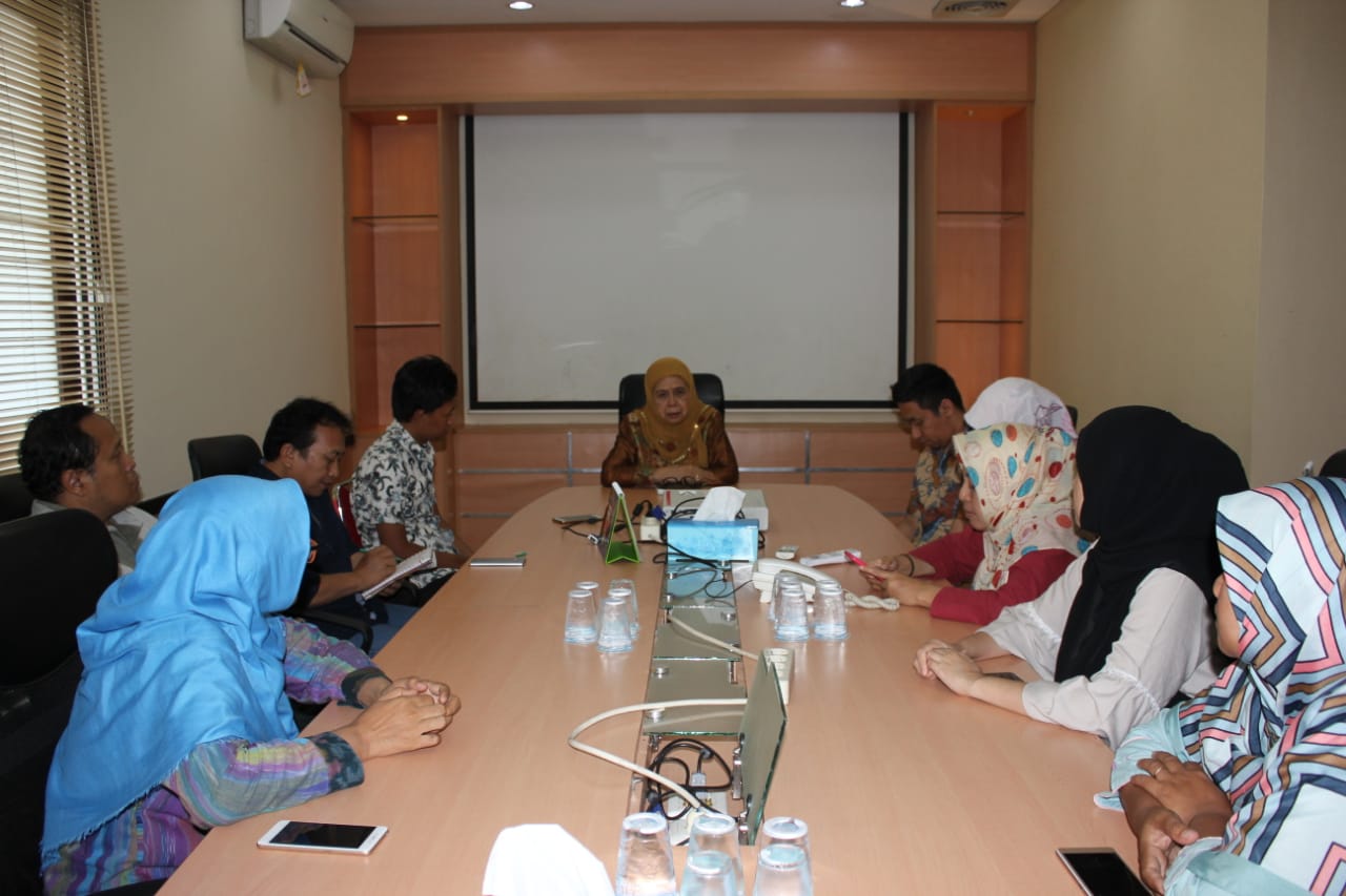 PENGAJIAN: Pengajian bulanan di Kantor PR TB-HIV Aisyiyah Tebet Jakarta Selatan. (foto: md for ngopibareng.id)
