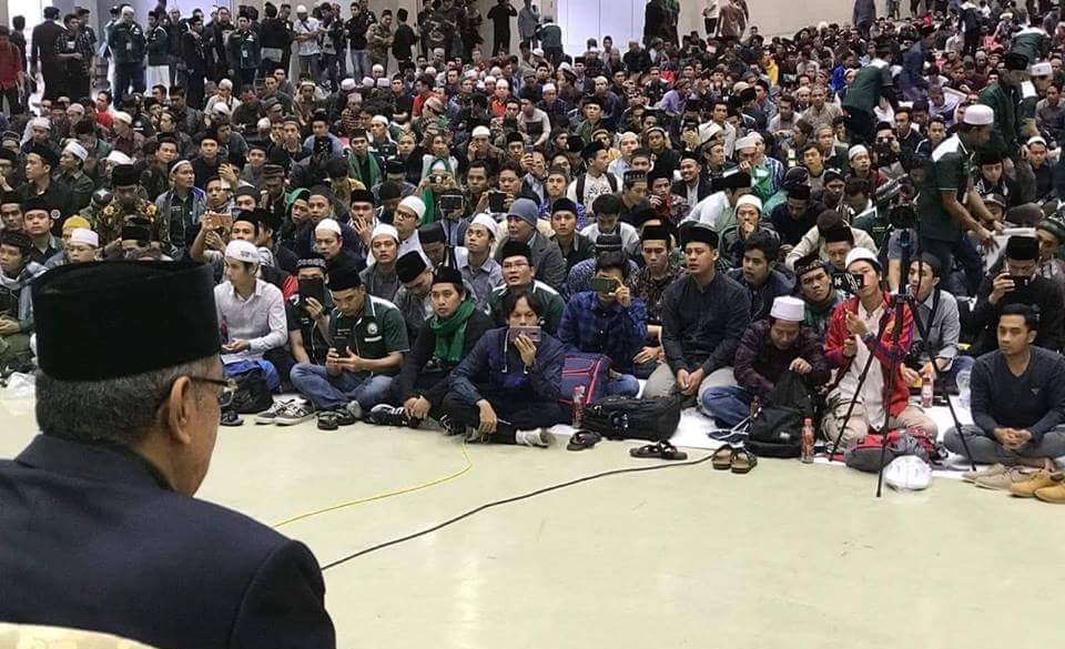 PESAN BAIK: Kiai Said Aqil Siroj pada Harlah Masjid Al-Huda Gumi ke-9 di Bumi Convention Hall, Gumi, Korea Selatan. (foto: nu for ngopibareng.id)