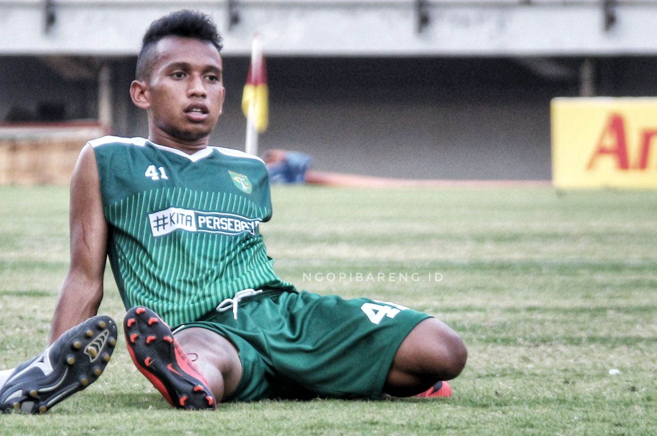Winger Persebaya, Irfan Jaya akan kembali dipanggil Timnas Indonesia. (foto: Haris/ngopibareng)