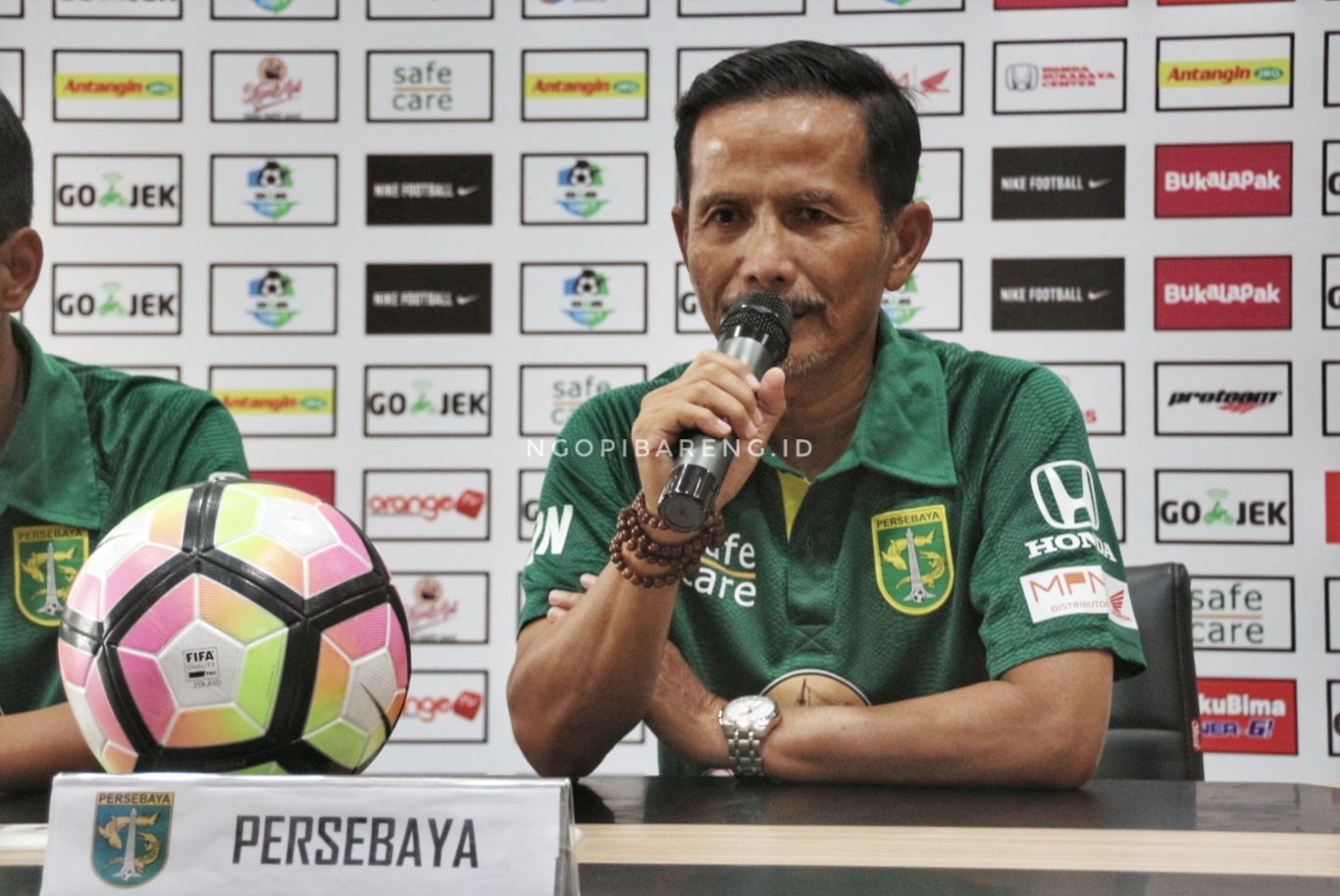 Pelatih Persebaya Surabaya, Djajang Nurjaman. (foto: Haris/ngopibareng.id)