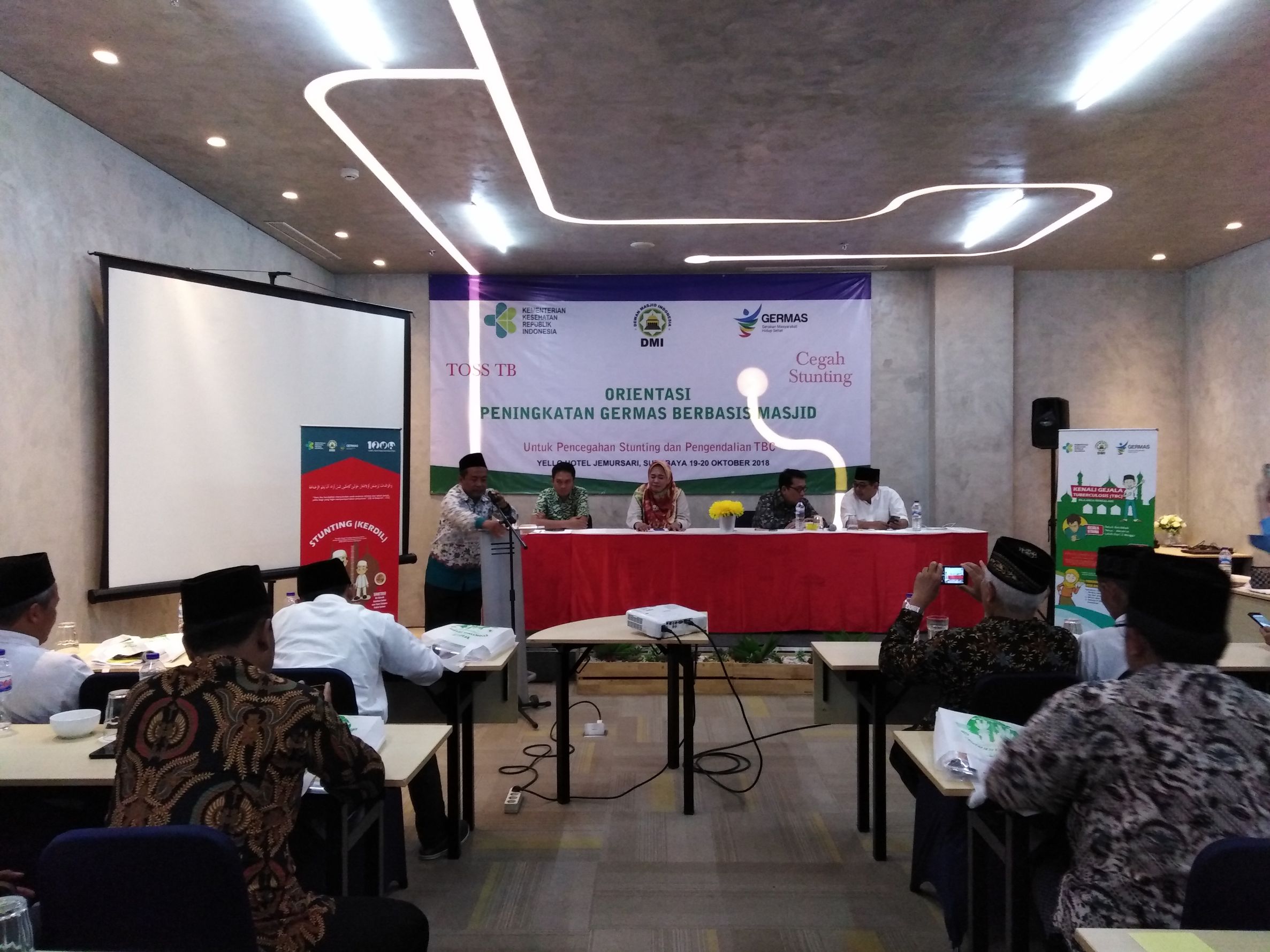 DMI menggelar orientasi peningkatan kesadaran Gerakan Masyarakat Hidup Sehat (Germas) melalui masjid, di Surabaya, Sabtu, 20 Agustus 2018. (Foto: Farid/ngopibareng.id)