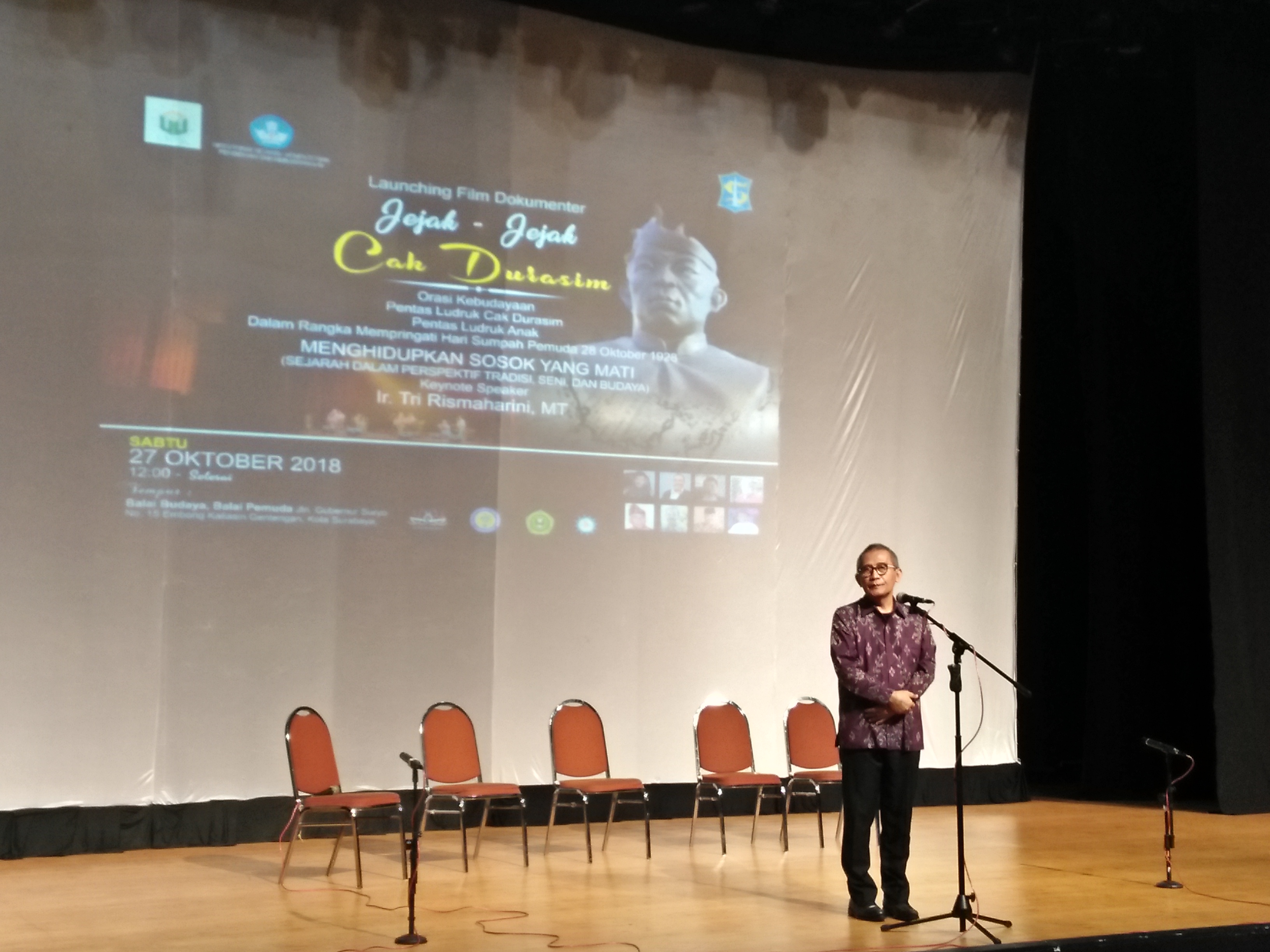 Rektor Unusa, Prof. Achmad Jazidie ketika memberikan sambutan saat launching film dokumenter 'Jejak-jejak Cak Durasim', Sabtu, 27 Oktober 2018. (Foto: Amanah/ngopibareng.id)