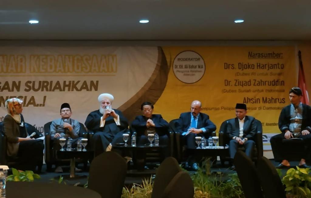 ISLAM DAMAI: Seminar bertajuk Jangan Suriahkan Indonesia di Hotel Grand Kemang, Jakarta Selatan. (foto: nu for ngopibareng.id)
