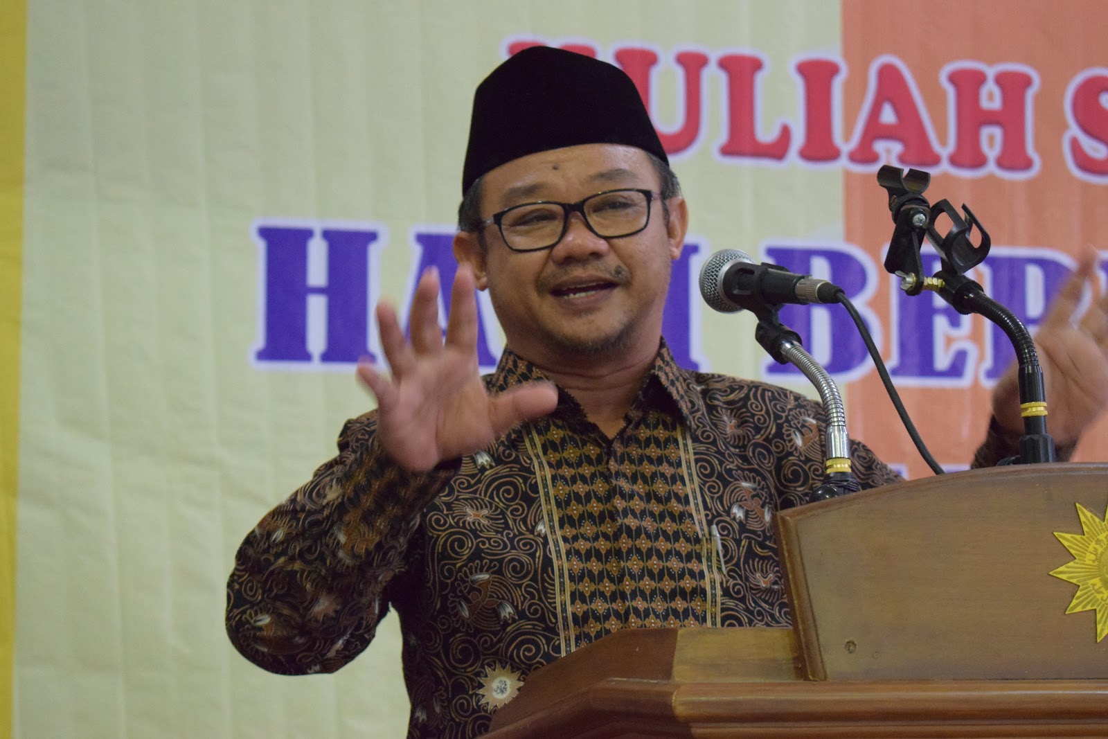 KOMITMEN: Abdul Mu’ti, Sekretaris Umum PP Muhammadiyah. (Foto: md for ngopibareng.id) 
