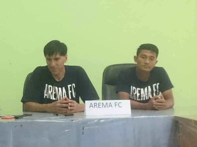 Arema FC saat konferensi pers.