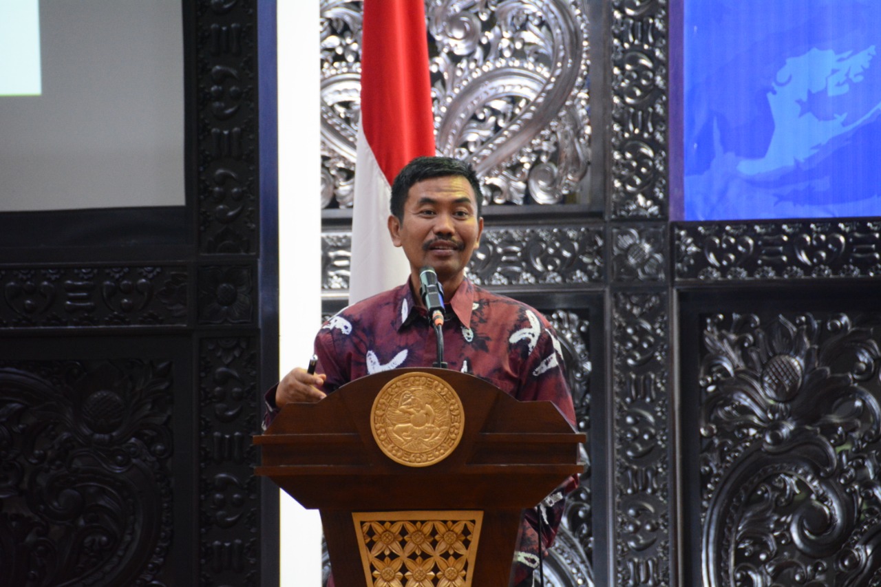 Prof Kacung Marijan, dalam acara gelar inovasi guru besar di Unair. (Foto: Dok Humas Unair)