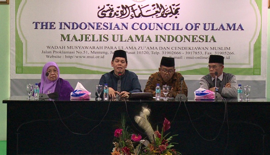 LANGGAR DIPLOMASI: Ketua Majelis Ulama Indonesia (MUI) Bidang Infokom H Masduki Baidlawi (nomor tiga dari kanan). (Foto: mui for ngopibareng.id)