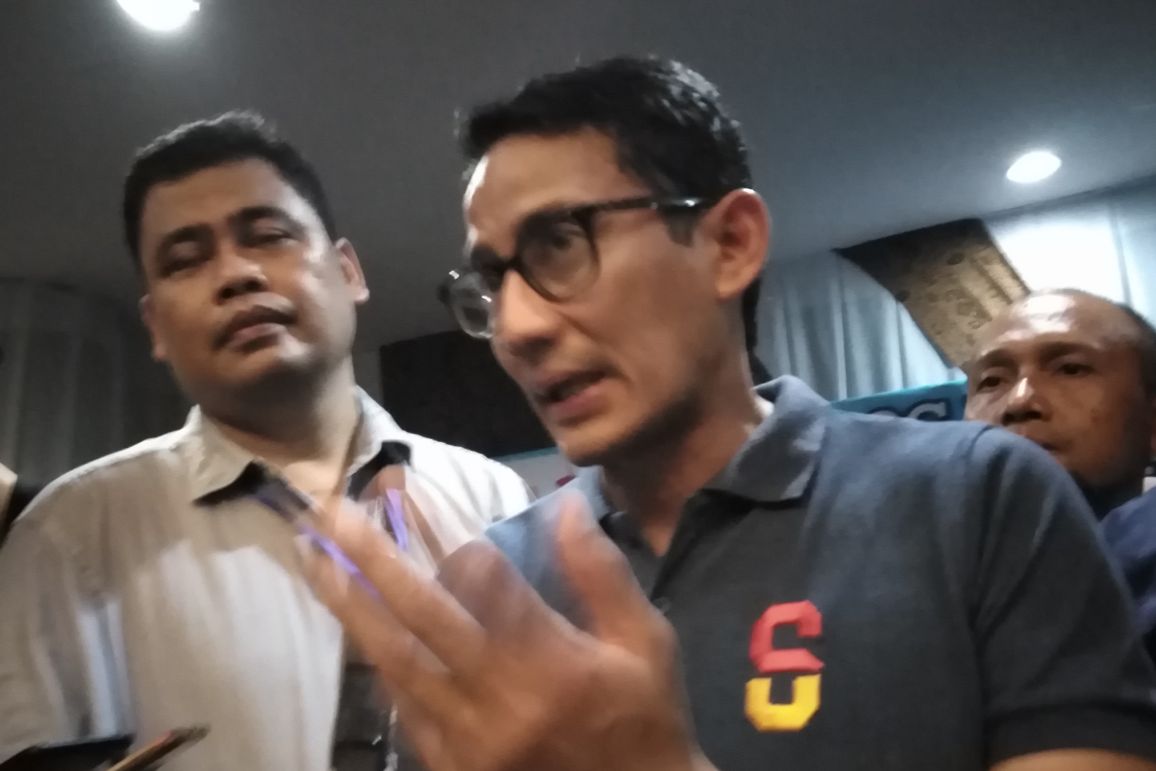 Sandiaga usai bertemu pengusaha UMKM di Surabaya, Selasa 4 Desember 2018 malam. (Foto: farid/ngopibareng.id) 