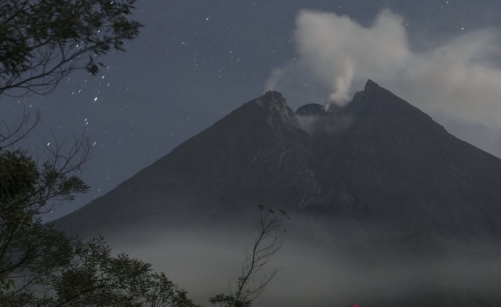 Kondisi puncak gunung Merapi. Foto: antara