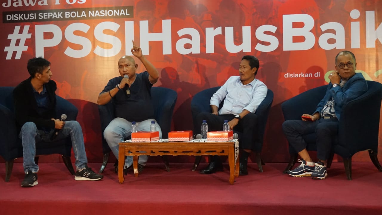 Diskusi PSSI Harus Baik, di Graha Pena, Senin 17 Desember 2018. (foto: Haris/ngopibareng)