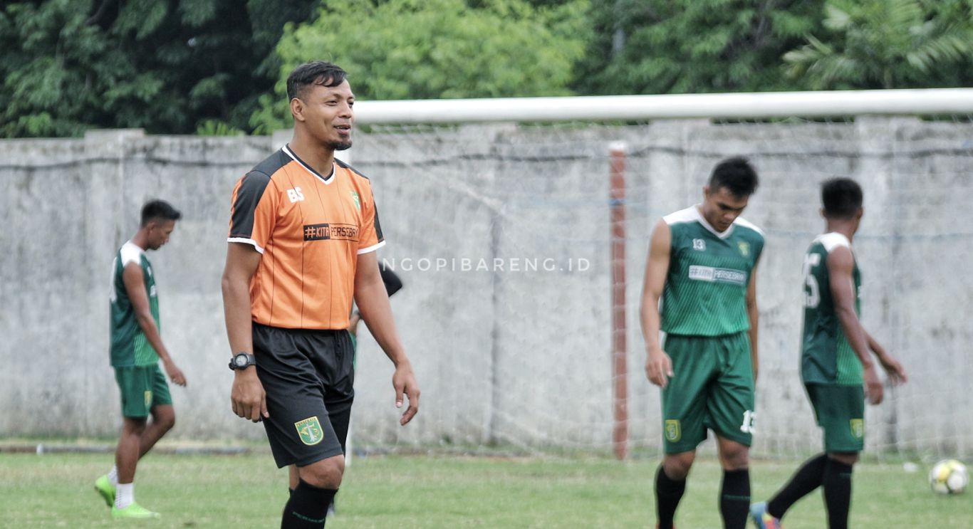 Asisten Pelatih Persebaya Surabaya, Bejo Sugiantoro. (foto: Haris/ngopibareng.id)