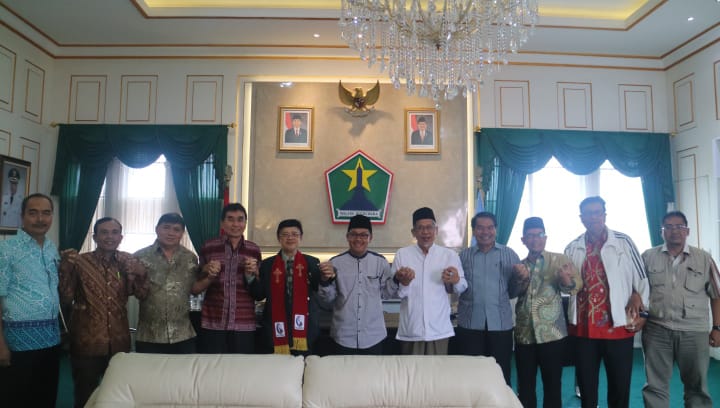 Audiensi dan rapat koordinasi bersama FKUB Kota Malang di Ruang Rapat Wali Kota Malang, Minggu 23 Desember 2018. (Foto: Humas Pemkot Malang)