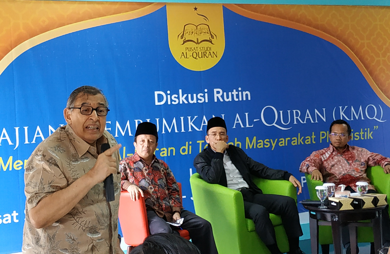 Prof M Quraish Shihab Kajian Membumikan Al-Qur'an (KMQ) di Pusat Studi Al-Qur'an (PSQ), Jalan Kertamukti, Pisangan, Ciputat Timur, Tangerang Selatan. (Foto: nu for ngopibareng.id)