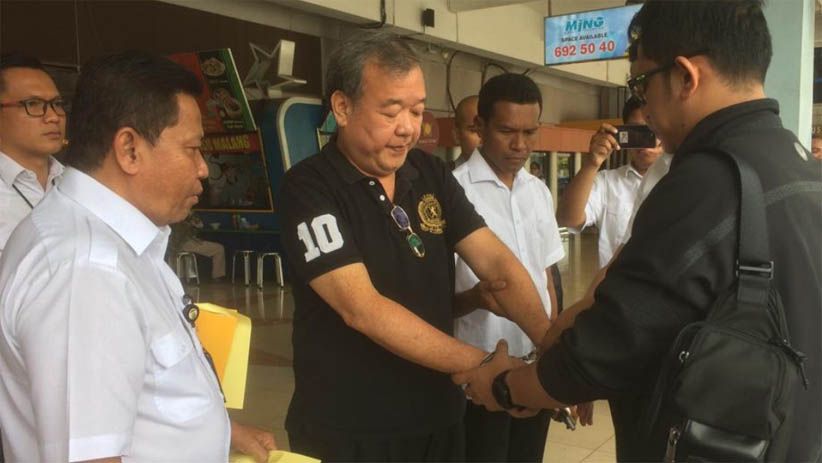 Anggota Komite Eksekutif (Exco) PSSI, Johar Lin Eng ditangkap Satgas Anti Mafia Bola. Johar ditangkap diduga terkait pengaturan skor. (Foto: Antara)