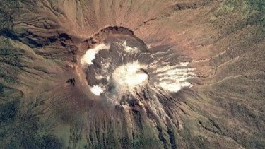 Gunung Api Ile Lewotolok. (Foto: Repro Google Maps) 