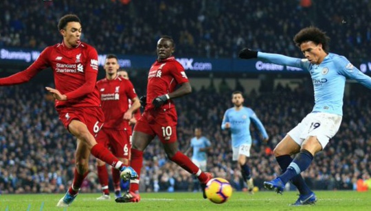 Leroy Sane menjadi pahlawan Manchester City saat mengalahkan Liverpool 2-1 di laga pekan ke-21 Premier League, Jumat 4 Januari 2019 dinihari WIB. (Foto: Twitter/@ManCity)