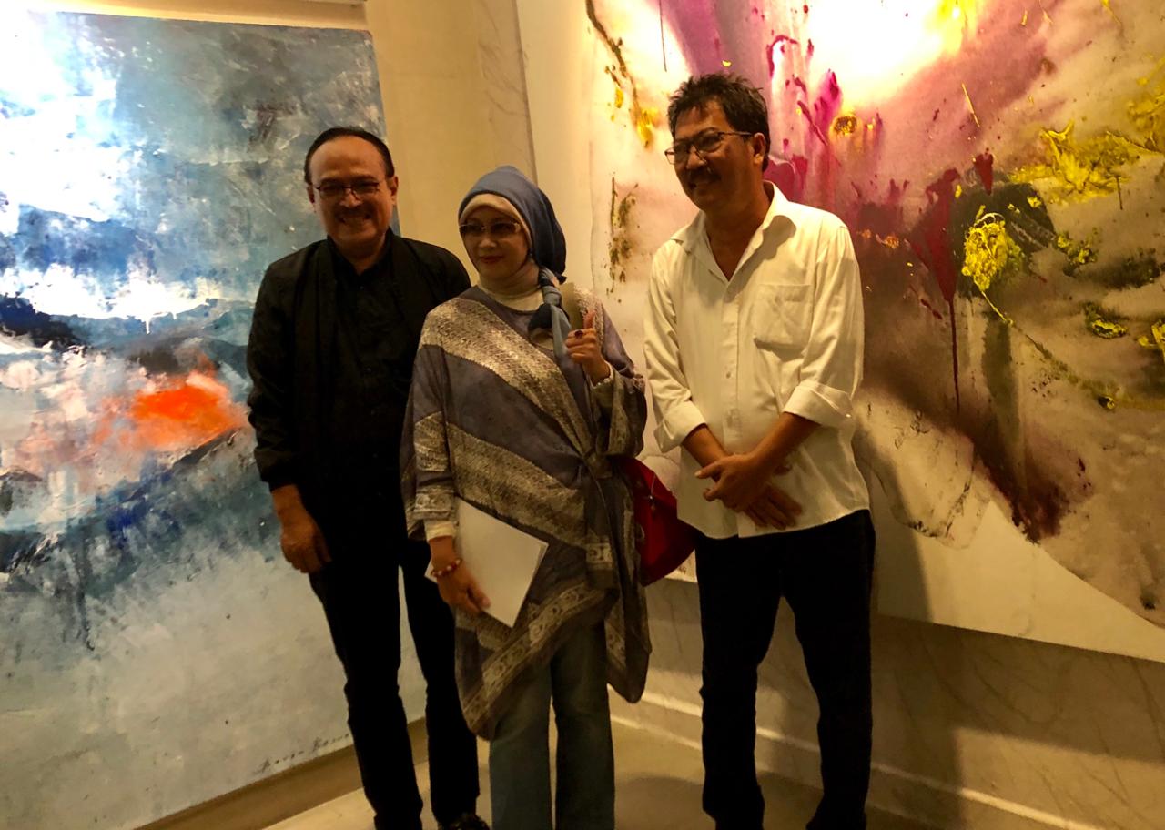 Eros Djarot saat menghadiri pameran lukisan Baron Basuning di Jakarta, Selasa, 8 Januari 2019. (Foto: Istimewa)