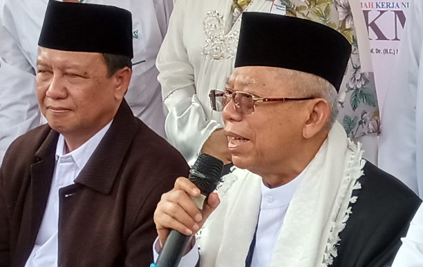 Ma'ruf Amin saat memberikan keterangan pers di Surabaya, Kamis, 24 Januari 2019. (Foto: Farid/ngopibareng.id) 