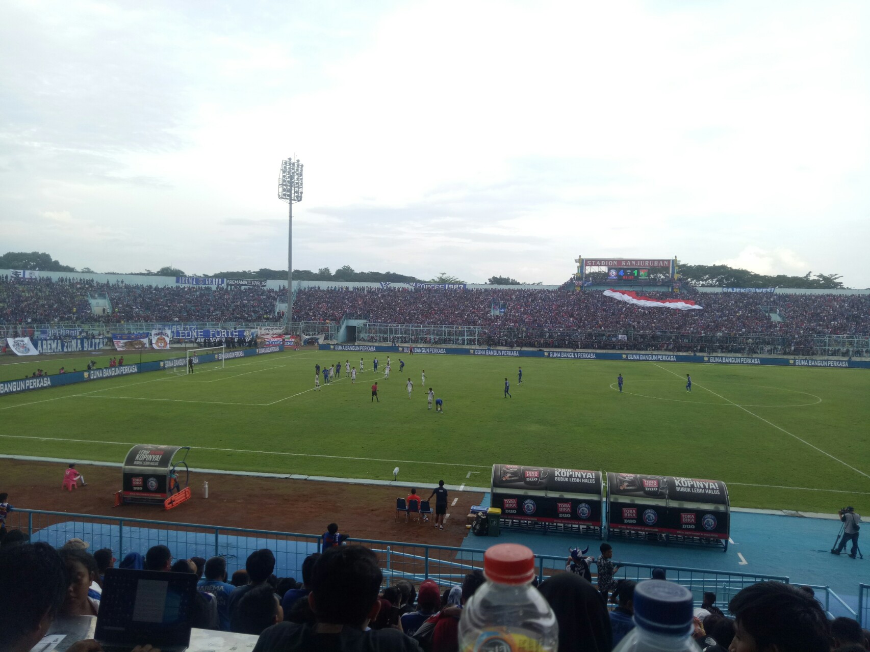 Arema vs Persita di Stadion Kanjuruhan.