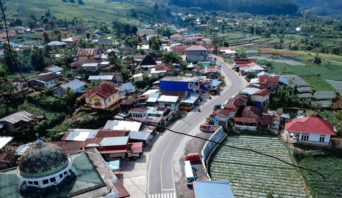 Ruas Jalan Lubuk Selasih-Surian sepanjang 62,58 km yang merupakan Jalan Lintas Tengah Sumatera menghubungkan Provinsi Sumatera Barat (Sumbar) dengan Jambi yang selesai dipreservasi oleh Kementerian PUPR