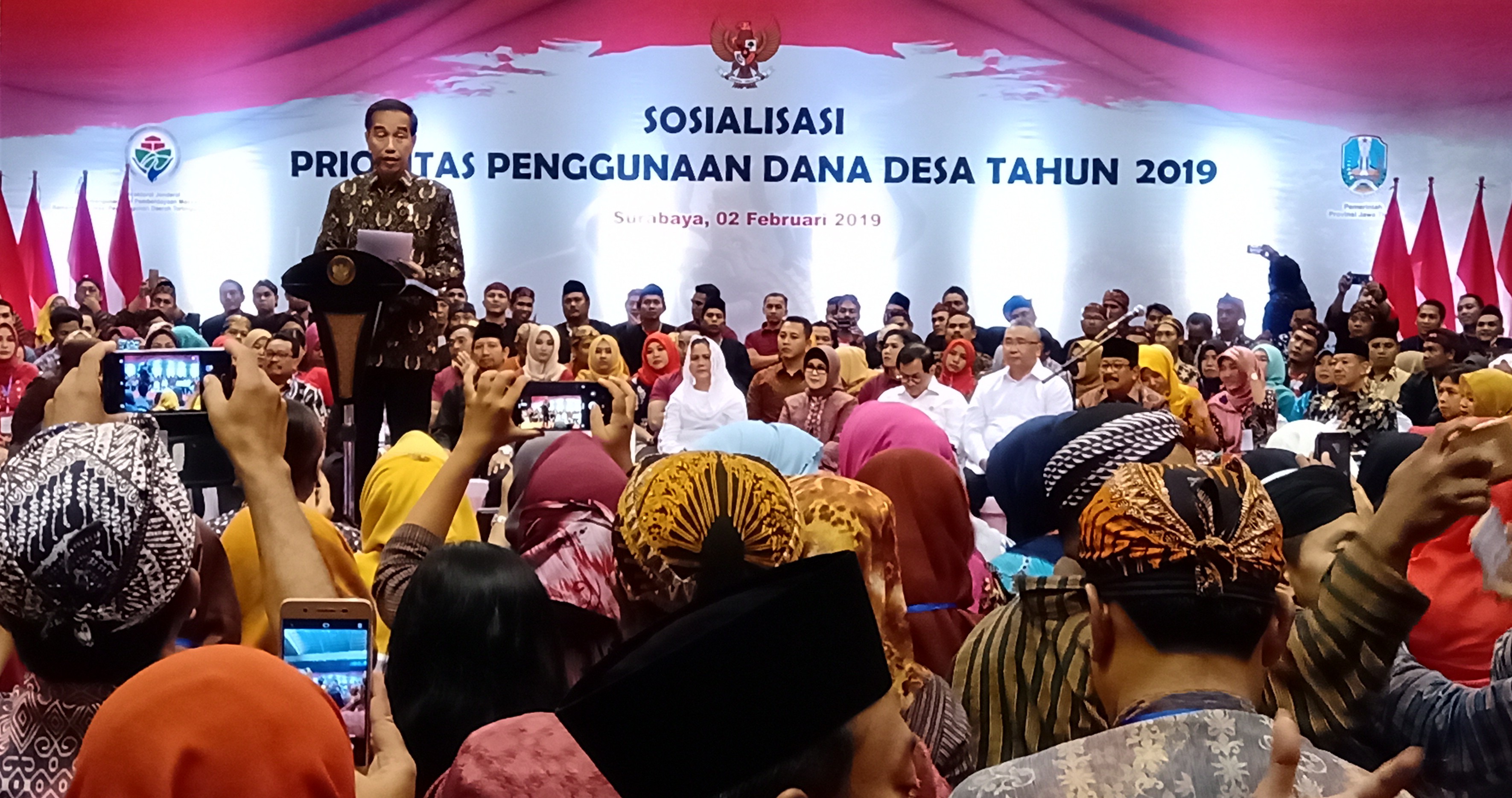 Jokowi di DBL Arena Surabaya, pada Sabtu 2 Januari 2019. (foto: farid/ngopibareng.id) 