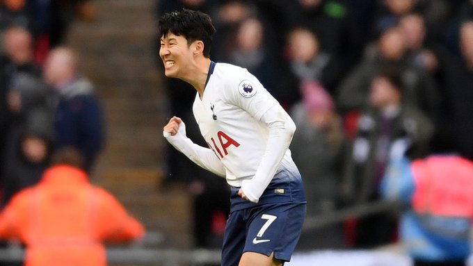 Heung-Min Son rayakan golnya saat Tottenham menang atas Necastle. (Foto: Twitter/@SpursOfficial)