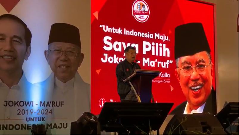 Jusuf Kalla saat menghadiri deklarasi Jenggala Centre dan Jaringan Nusantara mendukung capres-cawapres Jokowi - Ma'ruf Amin. (Foto: Netizen)