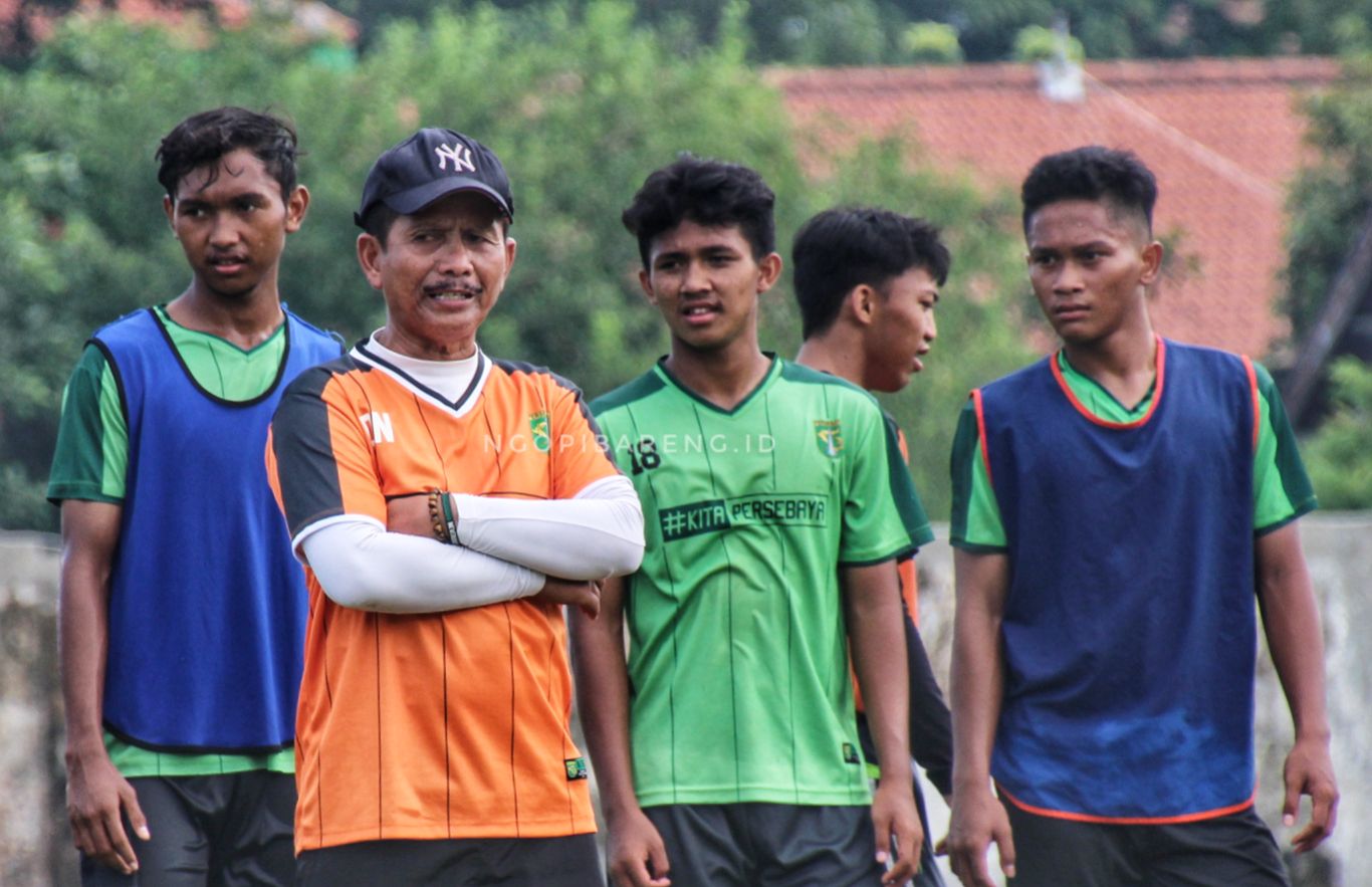 Pelatih Persebaya, Djajang Nurdjaman. (foto: Haris/Ngopibareng)