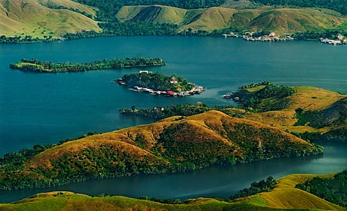 Danau Sentani, Kabupaten Jayapura, Papua. (Foto:Dayul)