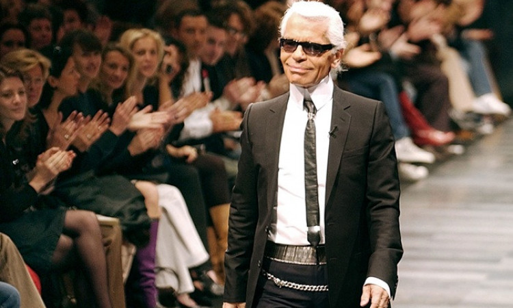 Ilustrasi. Dunia mode dunia berduka atas kepergian desainer legendaris, Karl Lagerfeld.