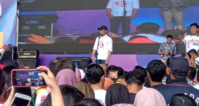Hanif, saat Deklarasi Milenial untuk Joko Widodo - KH Ma'ruf Amin, di Surabaya Town Square, Surabaya, Sabtu, 2 Maret 2019. (foto: farid/ngopibareng.id) 