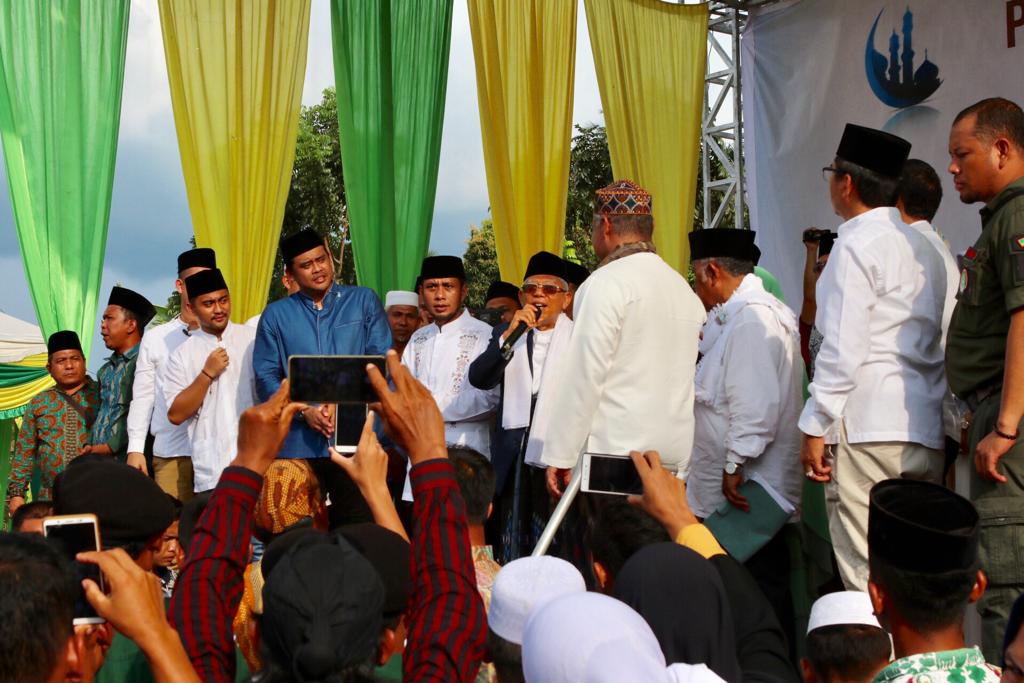 Cawapres No 01 KH Ma`ruf Amin saat menghadiri tabligh akbar di Palita, Sumatera Utara, Minggu, 10 Maret 2019. (Foto: istimewa)