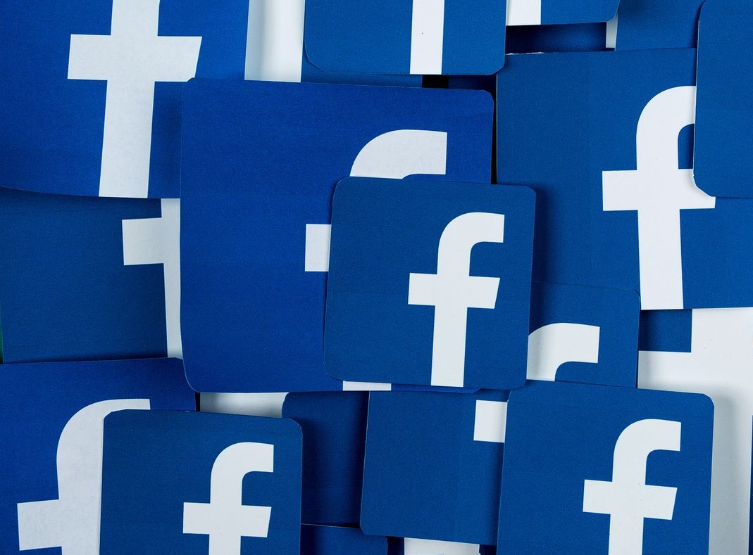 Facebook memastikan bahwa gangguan yang timbul ini tidak disebabkan oleh serangan DDoS