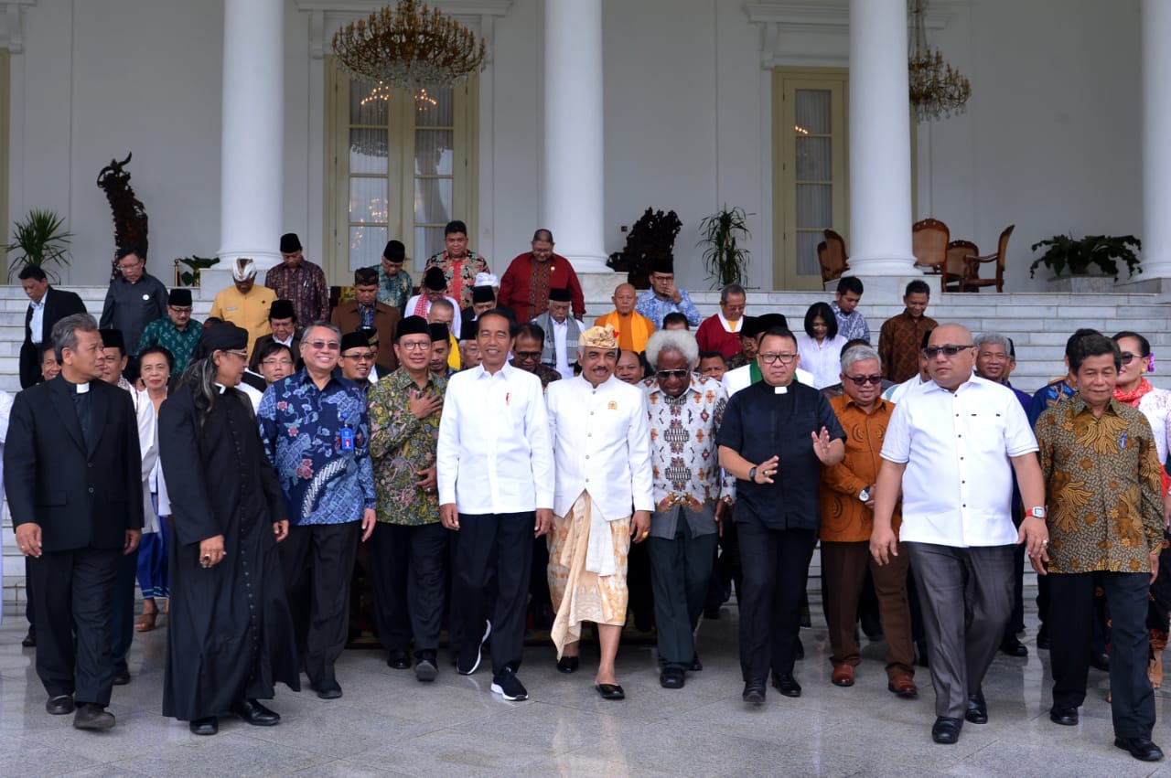 Presiden Jokowi menerima kunjungan FKUB dari seluruh Indonesia di Istana Bogor. (Foto: Biro Pers Setpres)