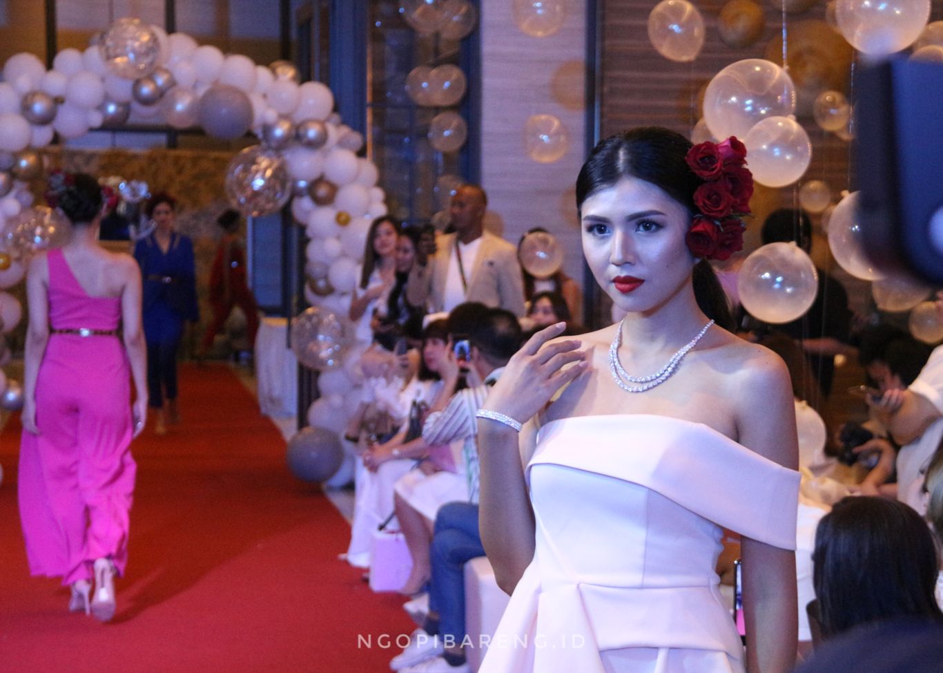 Fashion show Maision. (foto: Haris/ngopibareng.id)