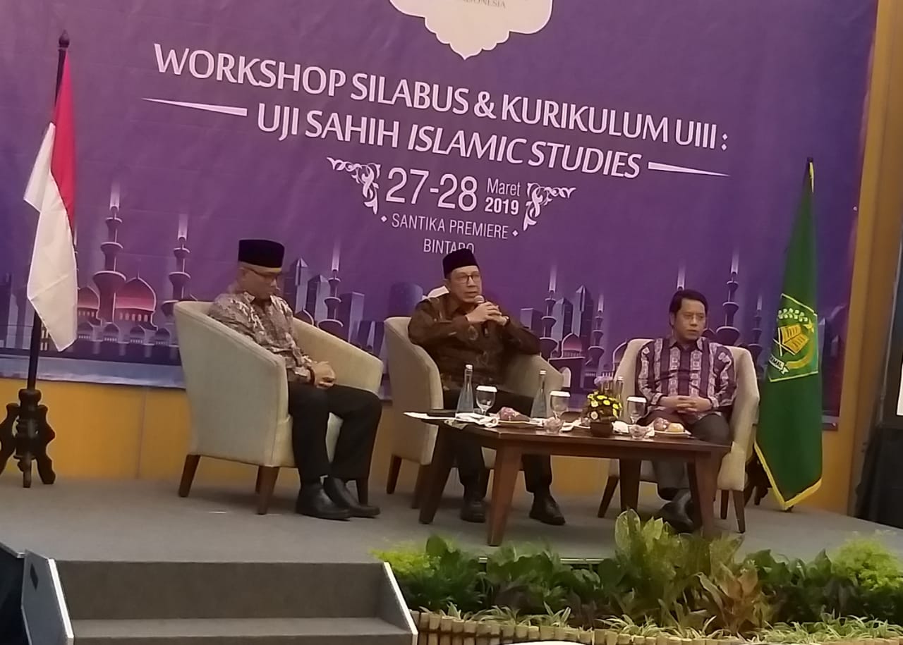 Menteri Agama Lukman Hakim Saifuddin saat workshop yang bertajuk Silabus dan Kurikulum: Uji Sahih Islamic Studies. (Foto: imam ka/ngopibareng.id) 