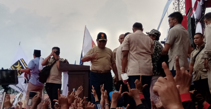 Prabowo saat kampanye akbar di Gelora Delta Sidoarjo, Minggu 31 Maret 2019. (Foto: Farid/ngopibareng.id) 