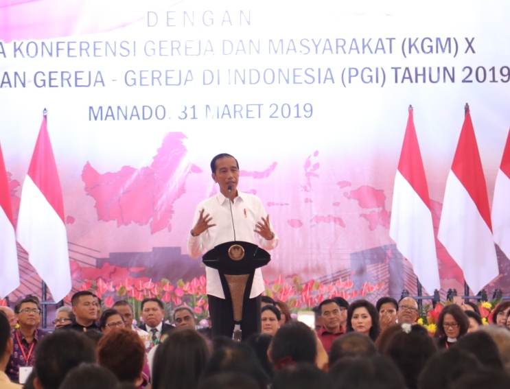 Presiden Joko Widodo (Jokowi) memberikan sambutan ketika menghadiri Konferensi Gereja dan Masyakarat (KGM) X Persekutuan Gereja-gereja di Indonesia (PGI) pada Minggu, 31 Maret 2019. (Foto: Biro Pers Setpres)