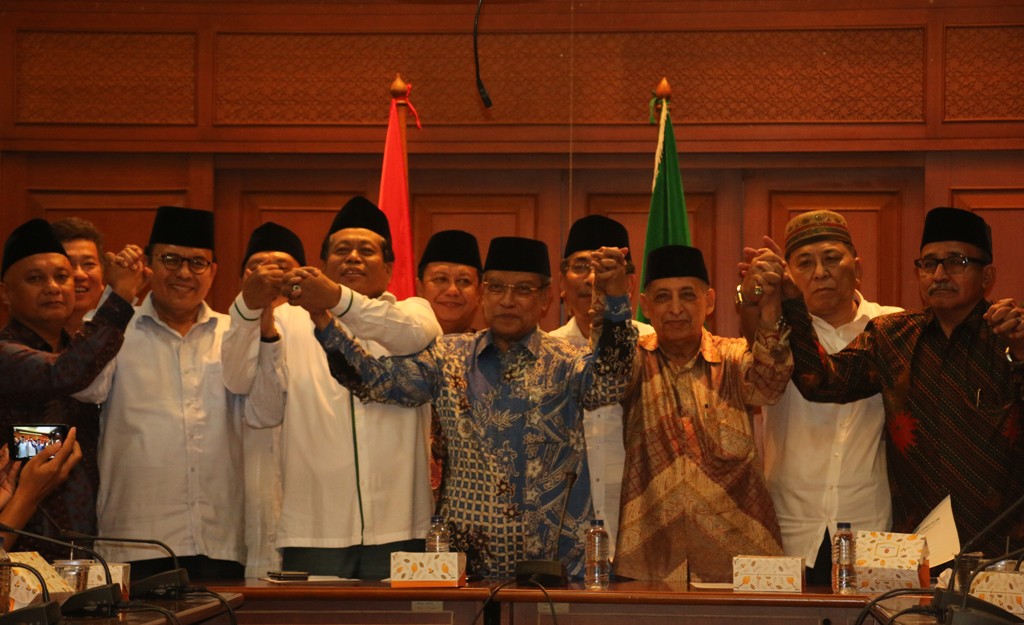 Pernyataan sikap bersama 12 ormas Islam di Gedung PBNU, Jakarta. (Foto: nu for ngopibareng.id)