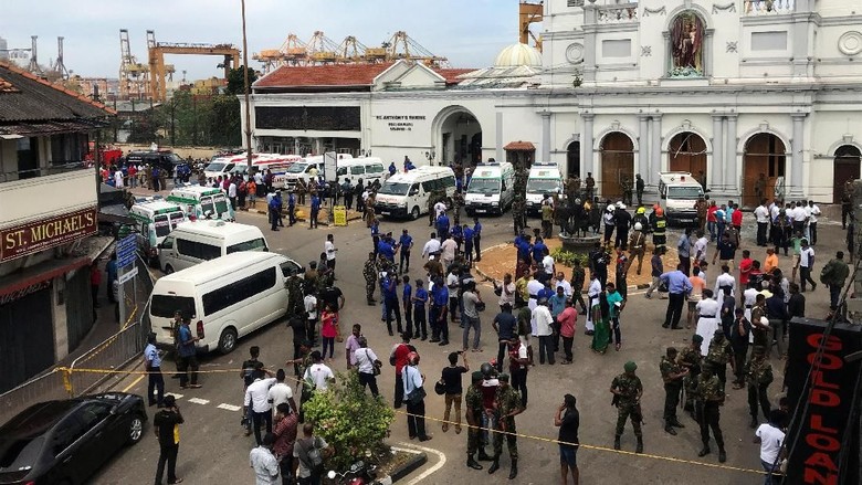 Teror bom di Gereja dan hotel di Sri Lanka (Foto: REUTERS/Dinuka Liyanawatte)