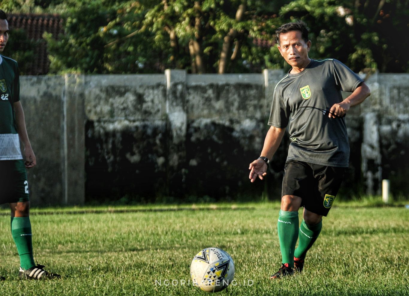 Pelatih Persebaya Djajang Nurdjaman. (Foto: Haris/ngopibareng.id)